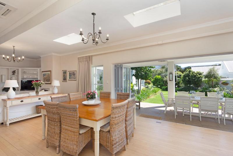 4 Bedroom Property for Sale in Steenberg Estate Western Cape